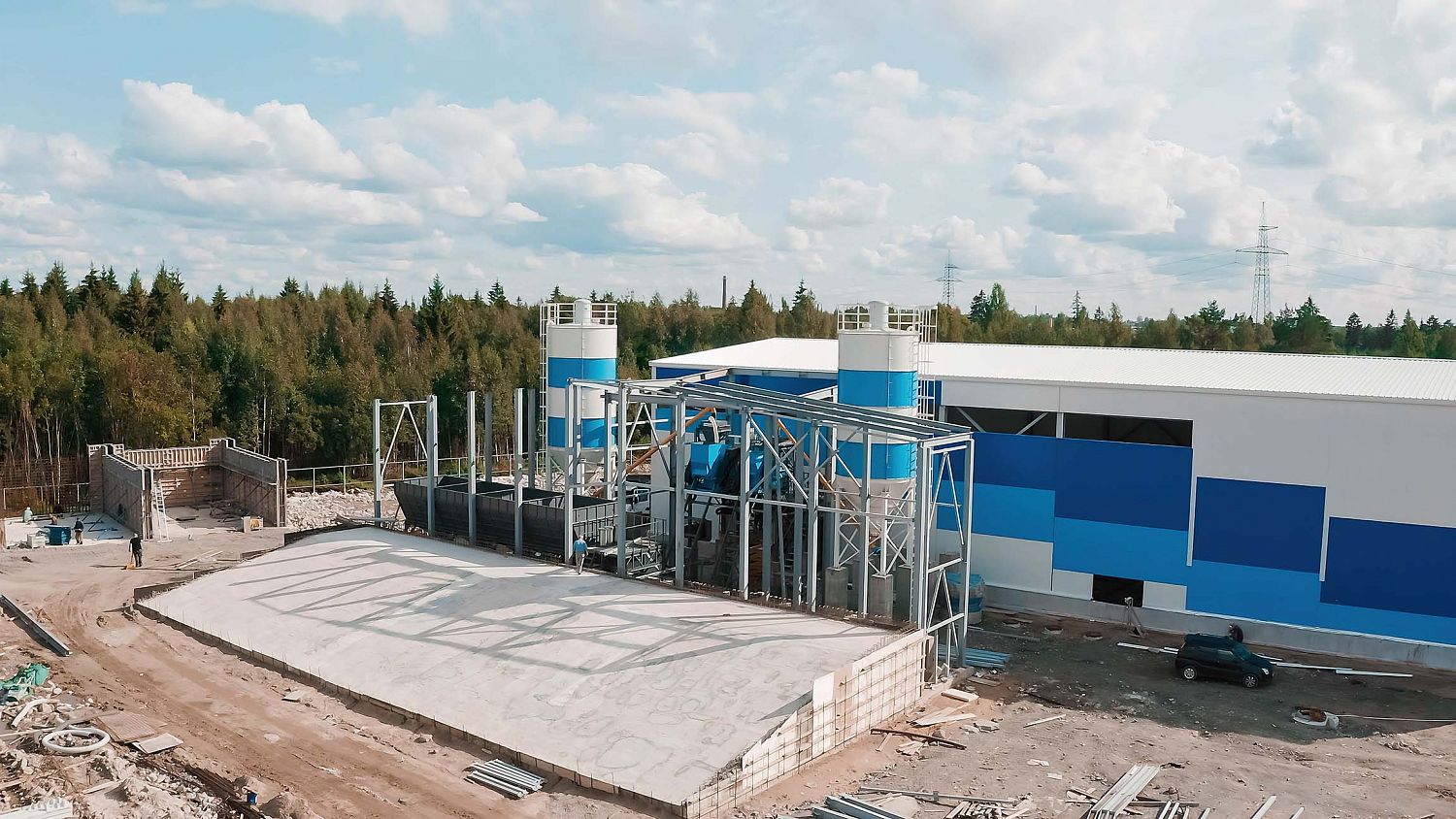 Запуск бетонного завода SmartBETON 50 S под вибропресc HESS GROUP Multimat RH 600-3